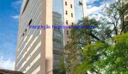Conjunto Comercial 83m², 02 banheiros e 01 vaga na garagem.  Condomínio com recepção e segurança 24hrs.  Excelente localização á 5 minutos andando
