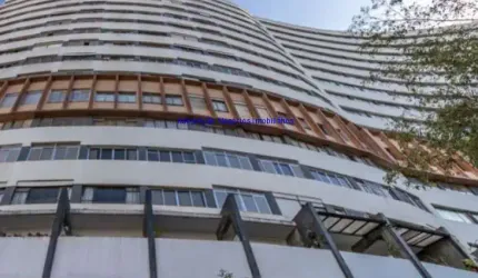 Apartamento 45m², 01 dormitório e 01 banheiro.    Condomínio com portaria e segurança.   Excelente localização entre as Ruas Frei Caneca