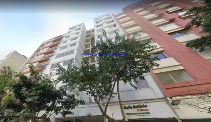 Condomínio com portaria e segurança.  Excelente localização á 6 minutos andando para a estação do metrô Higienópolis-Mackenzie;