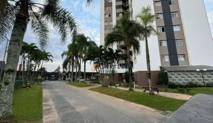 Apartamento com 3 dormitórios à venda, 64 m² por R$ 325.000,00 - Floresta - Joinville/SC