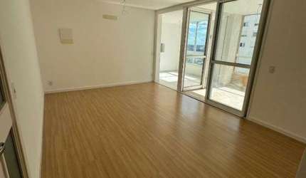 Apartamento com 3 dormitórios à venda, 111 m² por R$ 690.000,00 - Cristo Redentor - Caxias do Sul/RS