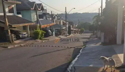 Casa com 1 dormitório à venda, 156 m² por R$ 620.000,00 - Jardim Uirá - São José dos Campos/SP
