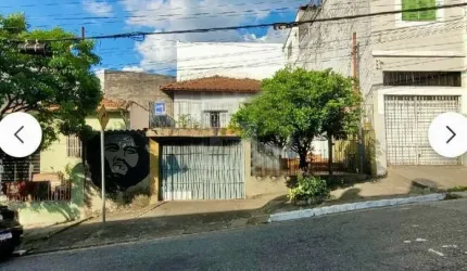 Casa Térrea - 2 Dormitórios - Vila Brasilina