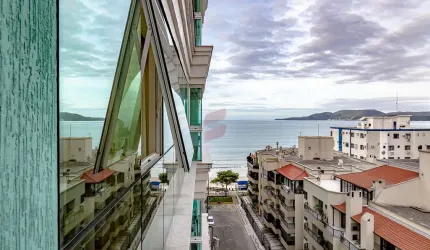 Apartamento com 3 quartos à venda na Rua 303, 50, Meia Praia, Itapema, 131 m2 por R$ 2.600.000