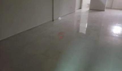 Sala comercial para alugar na Rua Vinte e Cinco de Agosto, 490, Centro, Pinhais, 32 m2 por R$ 1.700