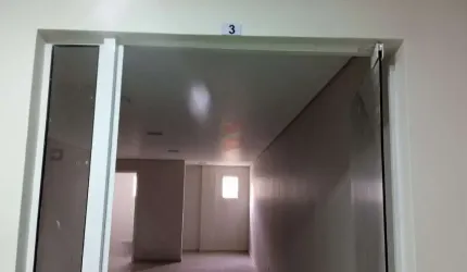 Sala comercial para alugar na Rua Vinte e Cinco de Agosto, 490, Centro, Pinhais, 33 m2 por R$ 1.700