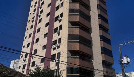 Apartamento amplo com 125m² privativos - localizado no Balneario - Florianópolis