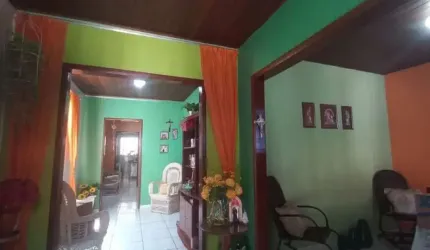 TERRENO COM DUAS CASAS NO GUAMÁ