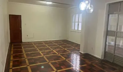 APARTAMENTO COM 3 QUARTOS SENDO 1 SUÍTE NO BAIRRO DE NAZARÉ! ÁREA PRIVATIVA DE 193M² - 2 APTOS POR ANDAR. 01 VAGA DE GARAGEM. NASCENTE.
