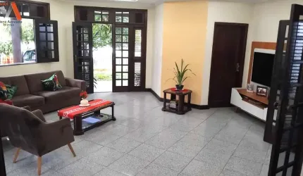 -COP 30 - CASA DE 2 PAVIMENTOS COM 4 SUÍTES NA AV. JOÃO PAULO II. -ÁREA PRIVATIVA DE 300M³. -ÁREA TOTAL DE 480M². -02 VAGAS DE GARAGEM.