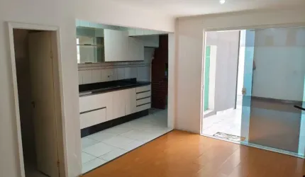 Sobrado em Condomínio -2 Quartos- 1 vaga – Aceita Permuta