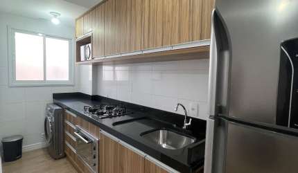 Apartamento em Canasvieiras 2 dormitórios