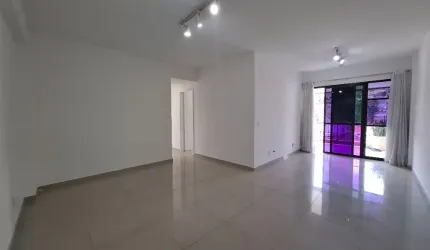 Freguesia Alugo apartamento 3 quartos frontal com varanda