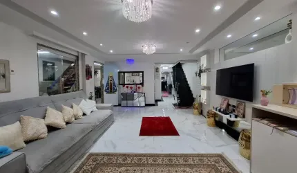Recreio - Casa Duplex espaçosa e confortável com 4 suites em Condomínio
