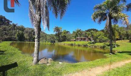 Chácara com 3 quartos, 720000 m² - venda por R$ 3.300.000 ou aluguel por R$ 13.000/mês - Bateias - Campo Largo/PR