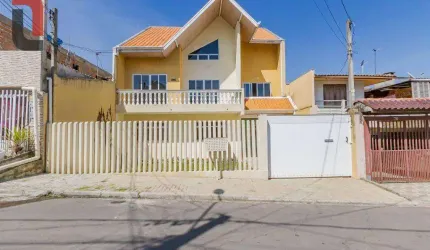 Sobrado com 3 quartos à venda, 250 m² por R$ 801.000 - Capão Raso - Curitiba/PR