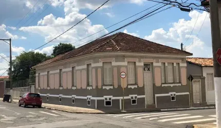 Casa a venda ou locação no Centro - Itu/SP