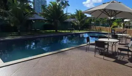 BELLISSÍMA CASA 4 DORMITÓRIOS, 02 SUÍTES, PISCINA, PRÓXIMO A PRAIA.
