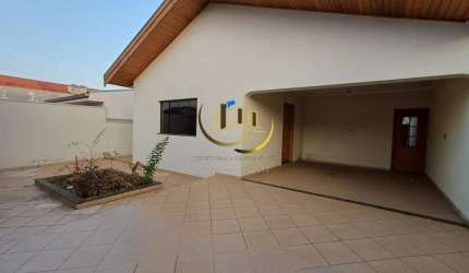 Imperdível: Casa à venda em Americana-SP, Parque das Nações, 3 quartos, 1 suíte, 2 salas, 2 banheiros, 4 vagas, 132m².