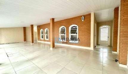 Casa com 3 dormitórios à venda, 206 m² por R$ 870.000,00 - Bosque dos Eucaliptos - São José dos Campos/SP