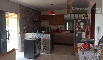 Casa para Venda em Esmeraldas, Recanto da Mata, 2 dormitórios, 1 suíte, 2 banheiros, 5 vagas