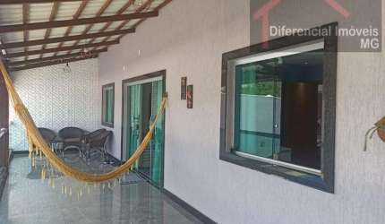 Casa para Venda em Contagem, Buganville, 3 dormitórios, 1 suíte, 3 banheiros, 4 vagas