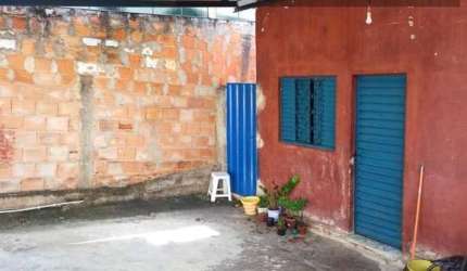 Casa para Venda em Contagem, Estaleiro, 2 dormitórios, 1 banheiro, 3 vagas