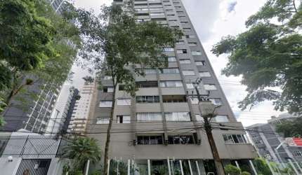 Apartamento à Venda com 3 quartos no Bigorrilho em Curitiba
