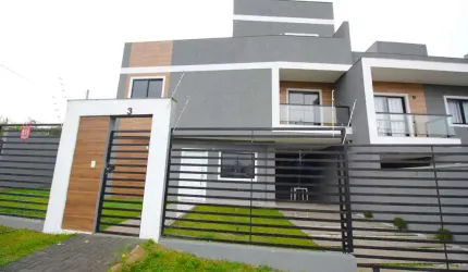 Sobrado Triplex à venda com 3 quartos no Atuba em Curitiba