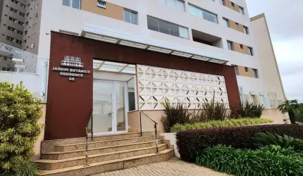Apartamento à venda com 3 quartos sendo uma suíte no Cristo Rei em Curitiba