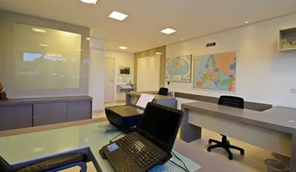 Sala Comercial à venda no Mossunguê em Curitiba