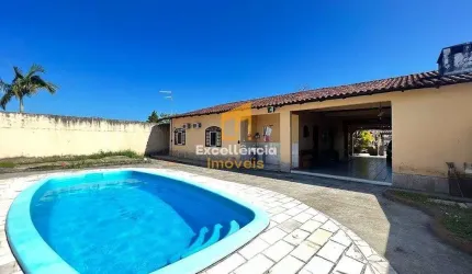 Casa  com piscina no litoral