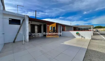 Casa condomínio 2 quartos na praia
