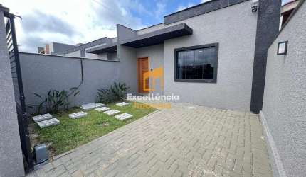 Casa com piscina mobiliada na praia