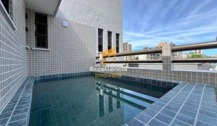 Apartamento com piscina perto do mar