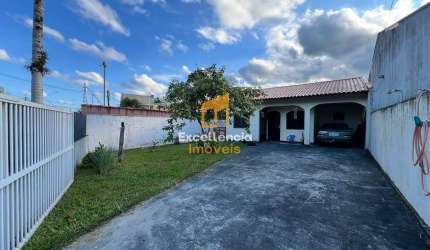 Casa ampla perto do mar