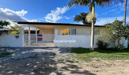 Duas casas no terreno em Matinhos