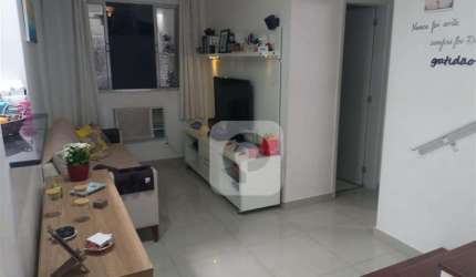 Excelente Cobertura duplex na Taquara