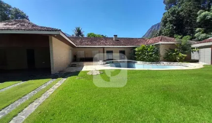 Patrimóvel vende Casa 4 quartos no Jardim Itanhangá