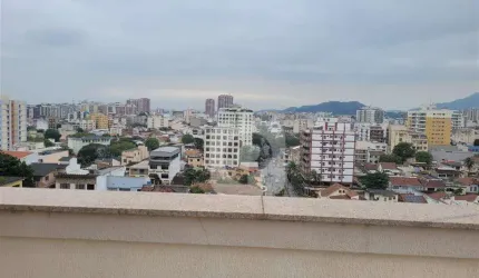 COBERTURA DUPLEX LINDA PRONTA PARA MORAR TOTALMENTE INDEVASSÁVEL NO CORAÇÃO DO MEIER