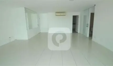 Apartamento 4 quartos, sendo 3 suítes