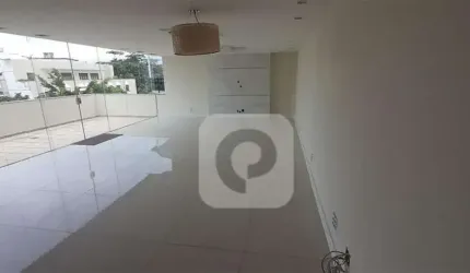 Maravilhosa Cobertura única no Jardim Oceânico