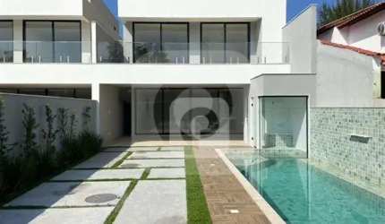 0 - Casa 5 quartos, sendo 5 suítes