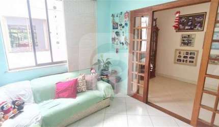 0 - Cobertura 5 quartos, sendo 4 suítes