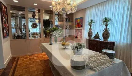 Apartamento reformado 3 quartos em Copacabana