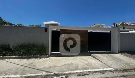 Casa 3 quartos, sendo 1 suíte