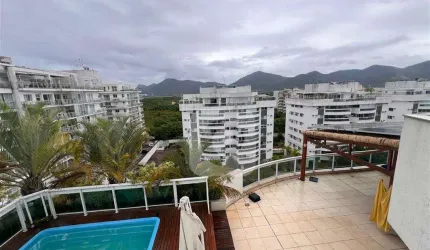 SELECIONE - Cobertura 4 quartos, sendo 3 suítes