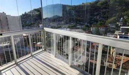 Exelente quarto e sala reformadissimo com varandão !