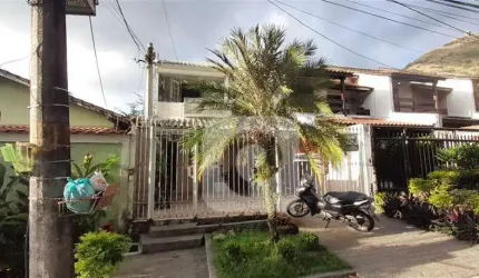 Casa em condomínio `a venda com 150m² 3 quartos no Anil Jacarepagua RJ