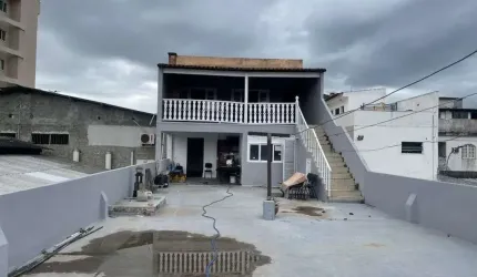 Casa com 6 dormitórios para alugar, 300 m² por R$ 7.000/mês - Braga - Cabo Frio/Rio de Janeiro